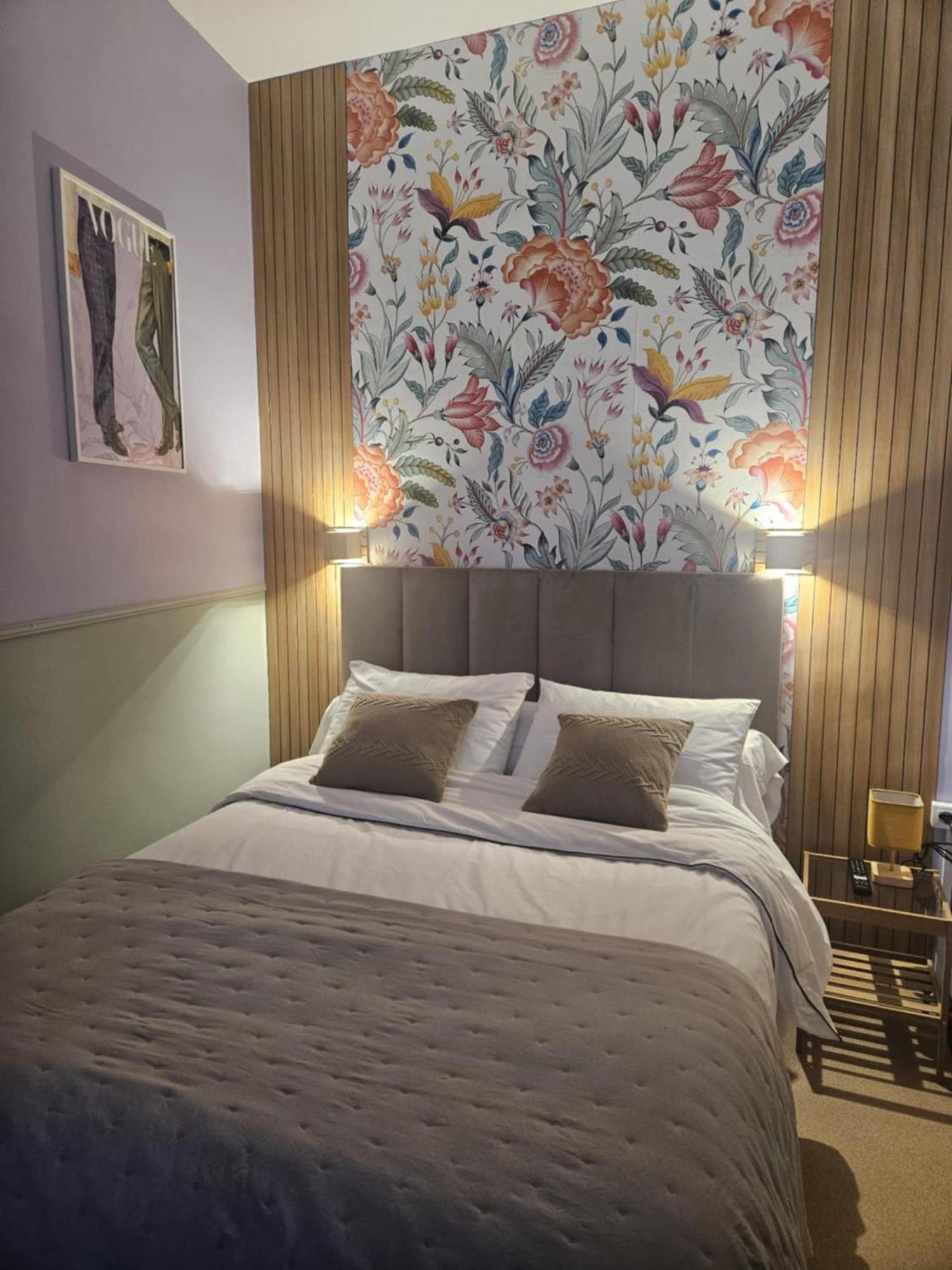 Coco Marco Hotel 尼翁 外观 照片